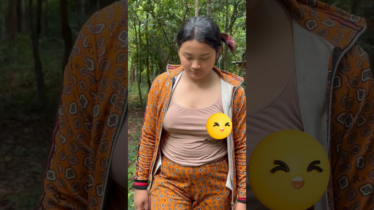 Survival Skills : I see snails in the forest 🐌🌳#nature #bushcraft #survival #camping #lifehacks