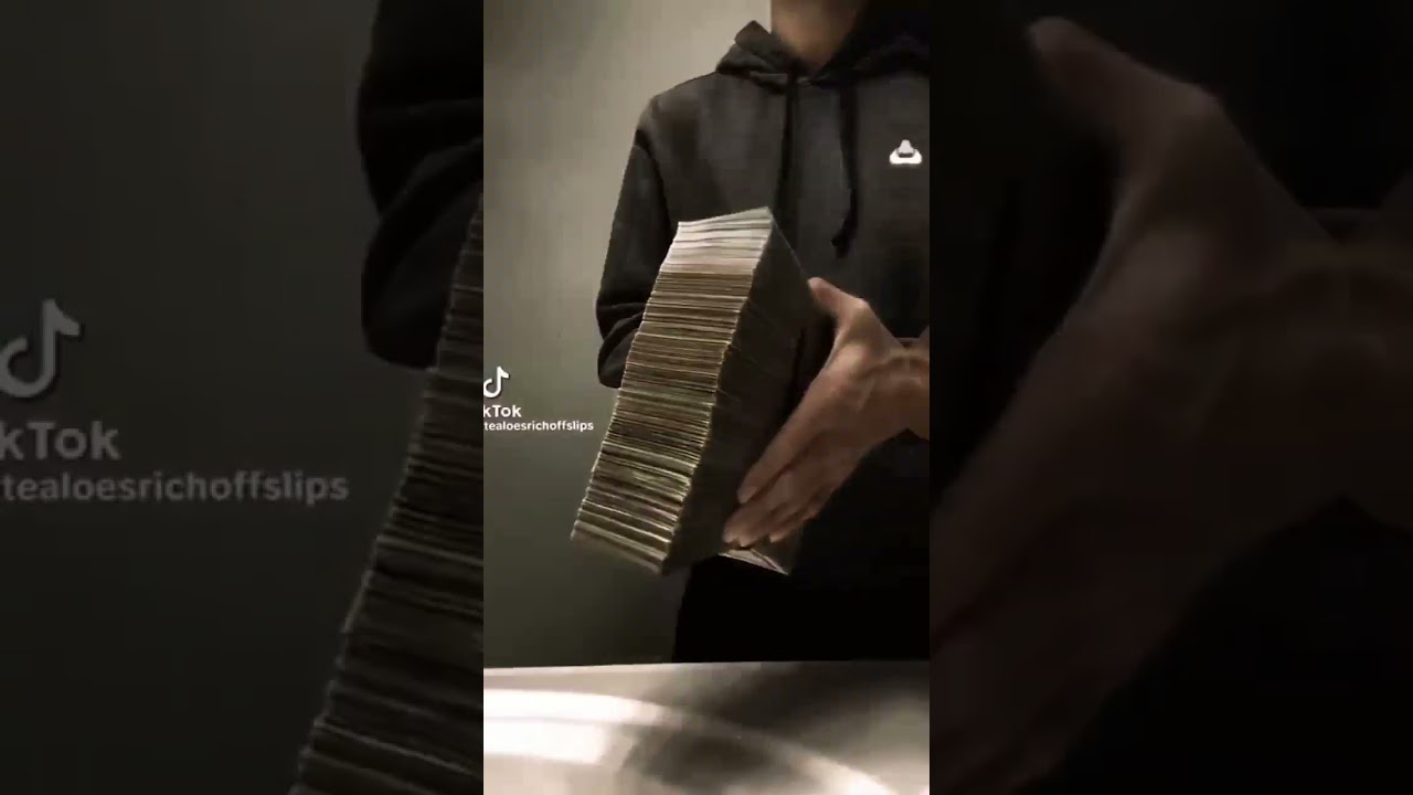 money money GREEN GREEN money's all I need need 🤑