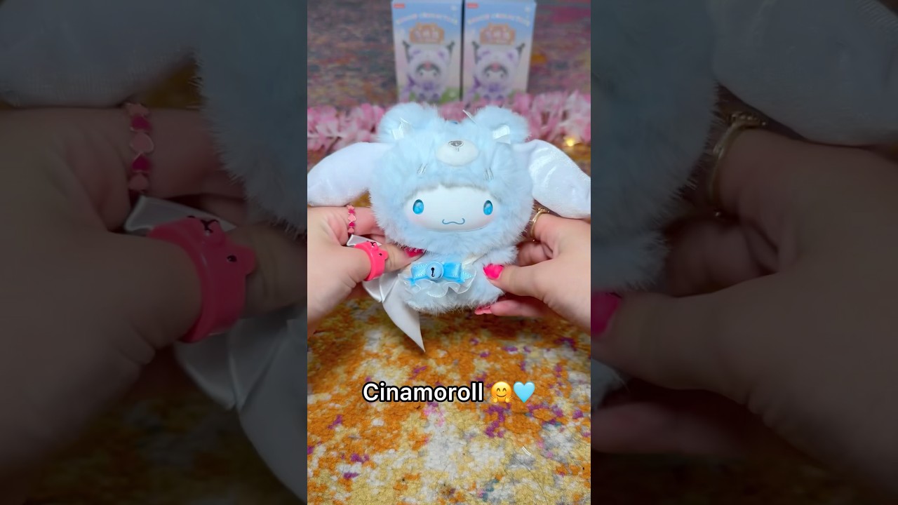UNBOXING SANRIO BLIND BOXES from Miniso! 😱😳🎀