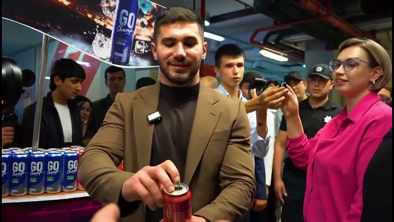 Асхаб Тамаев в Таджикистане на рынке Мехргон после автогонки Душанбе 2025 