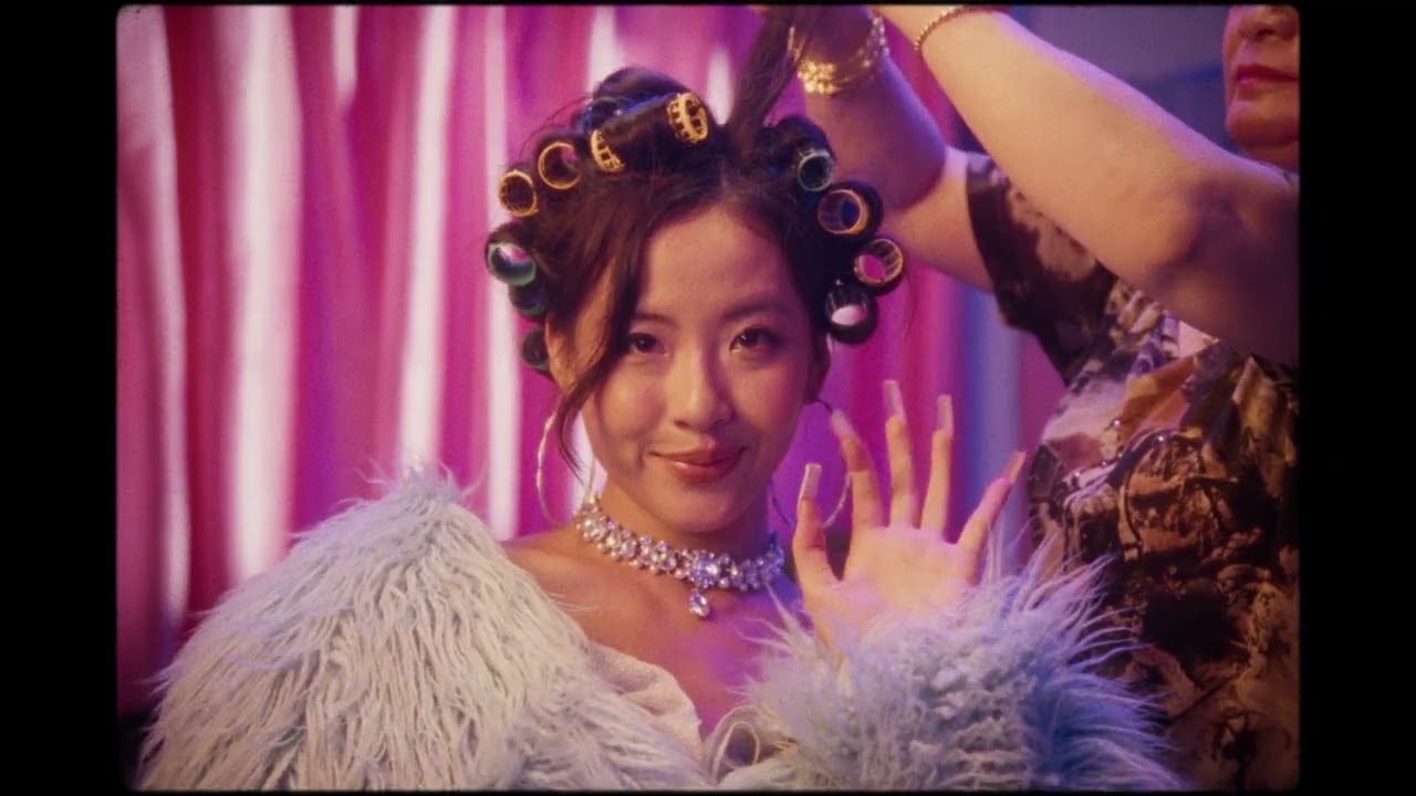 &quot;MONEY NÓI&quot; | Vũ Thanh Vân x VSTRA | Official Music Video