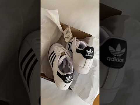 Adidas - Super star White &amp; Black Review + On Feet