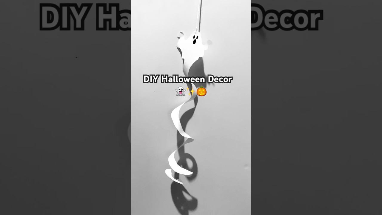 Simple Halloween Hanging Ghosts | Paper Spiral Ghost Craft 👻 shortvideo halloween paperstarry