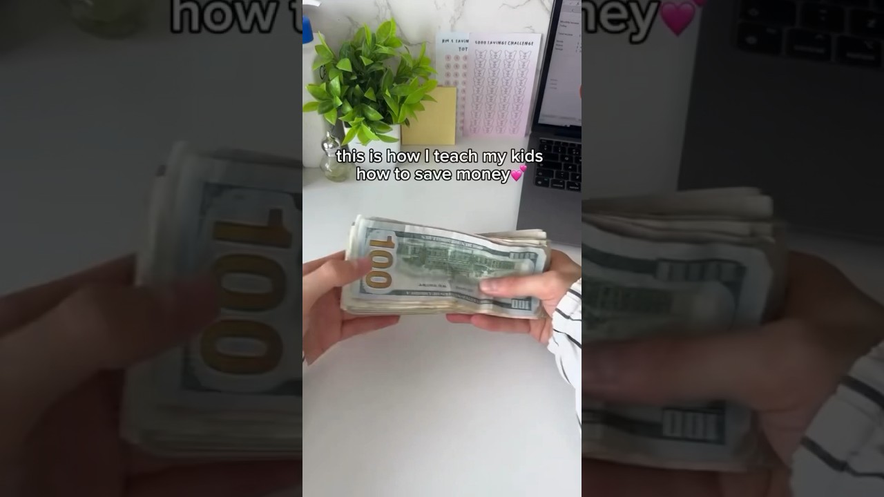 This is how I teach my kids how to save money 💕