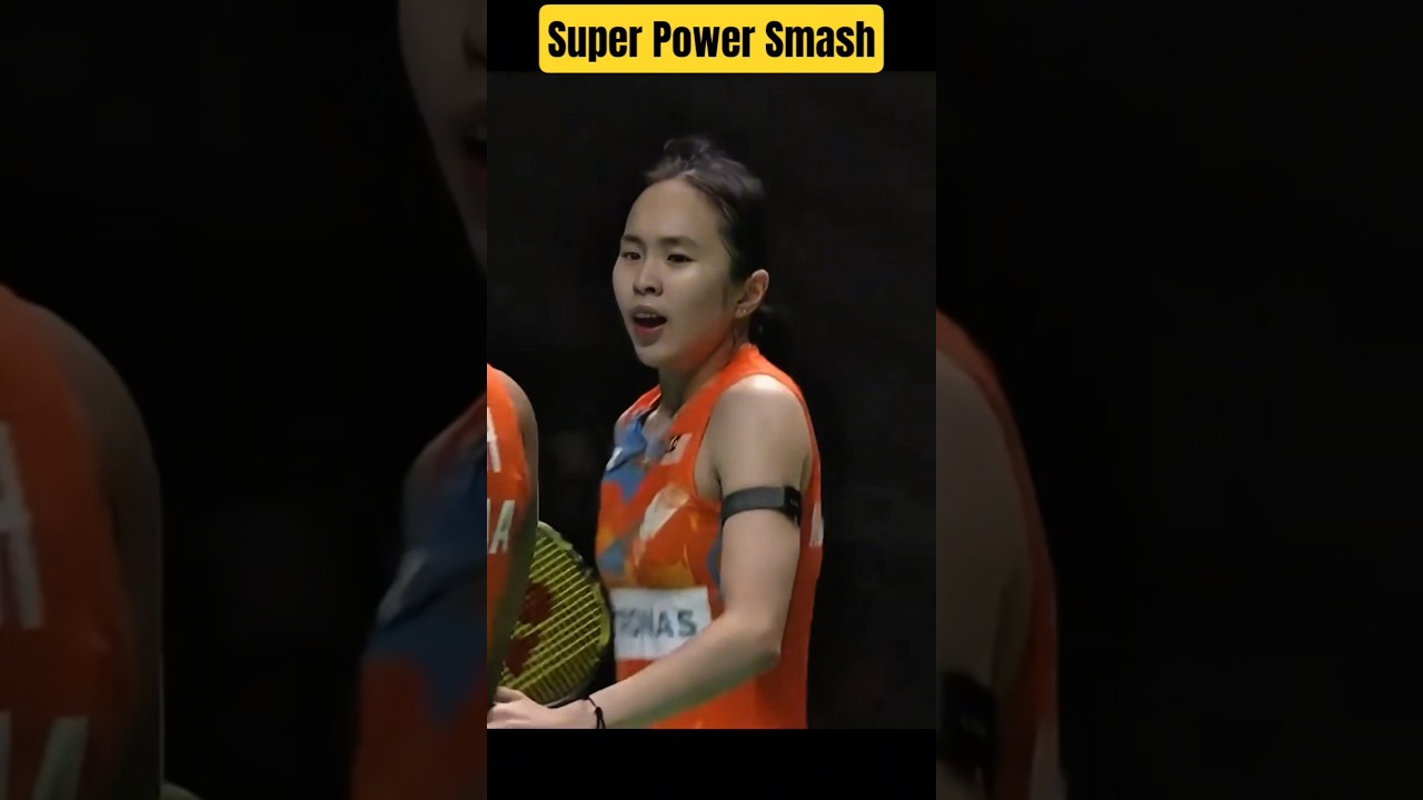 Pearly Tan Super Woman Jump Smash badminton badmintonlovers badmintonmalaysia sport sports