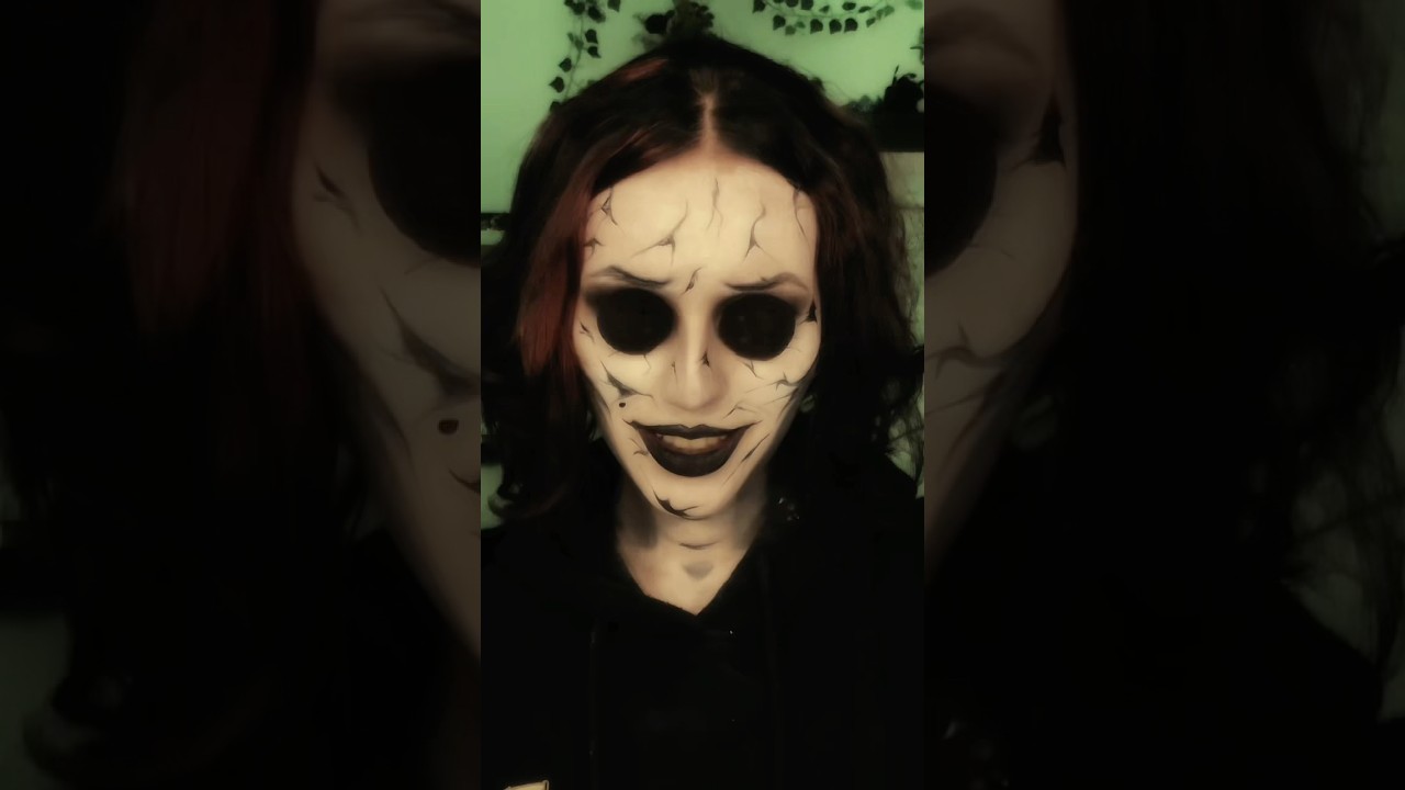 And I’m doing Coraline for Halloween!  coraline valcasik halloween othermother Cosplay