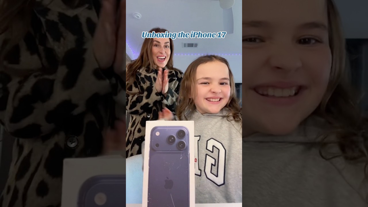 Haven Unboxes her BRAND NEW iPhone 17!! unboxing iphone17