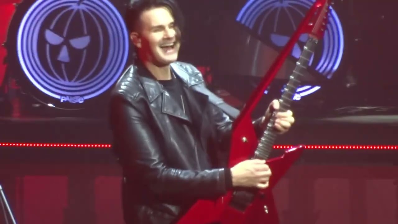 HELLOWEEN Live in PARIS Zenith 22 october 2025 FULL SHOW