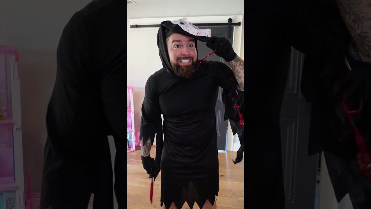 FUNNIEST Halloween Costume Contest! 🤣