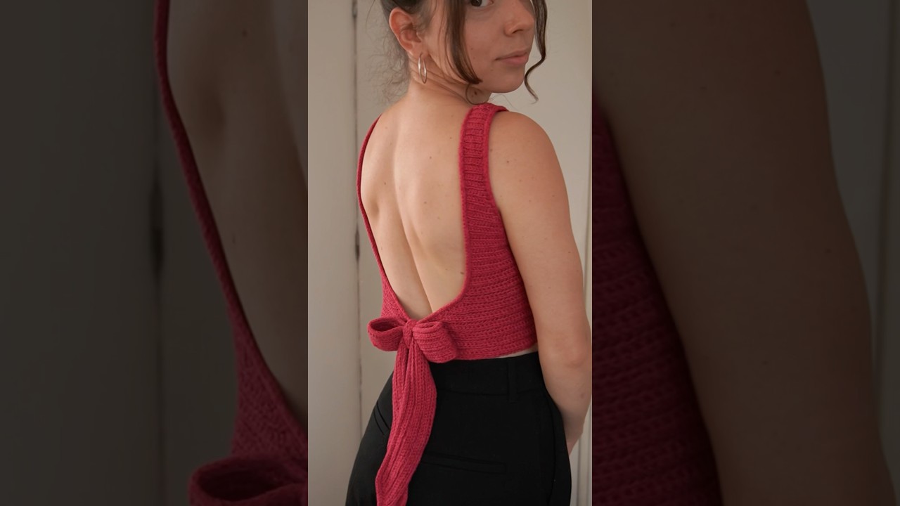 Crochet backless top 😱