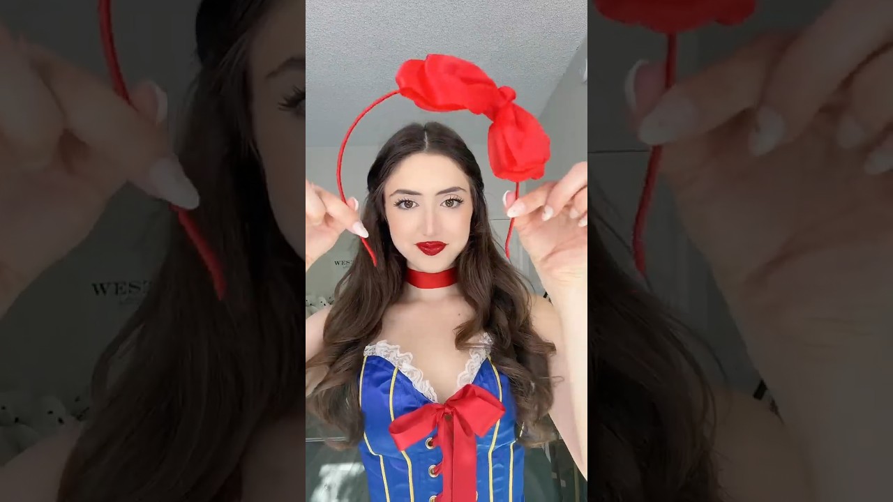 DAY 10 of 31 days of Halloween costumes!