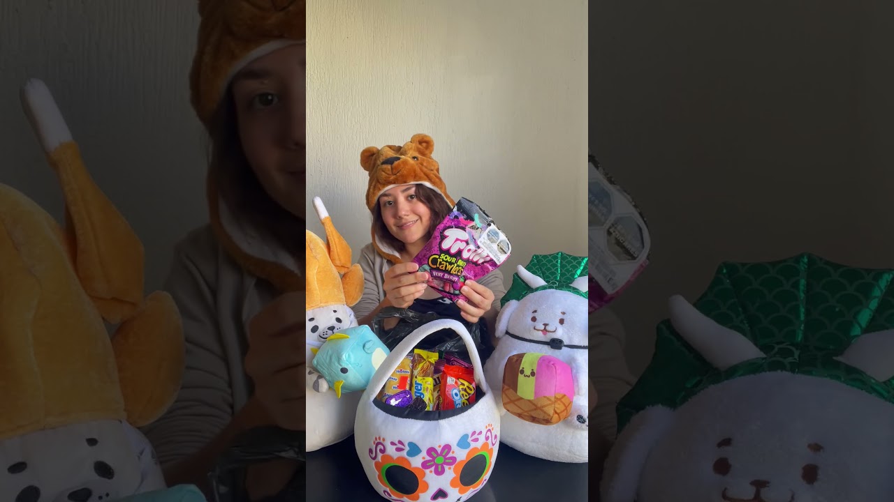 Rellenando nuestra canastita de Halloween 🥰🍭