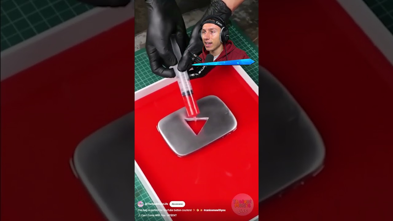 ER ZERSTÖRT seinen YOUTUBE PLAYBUTTON! 😨