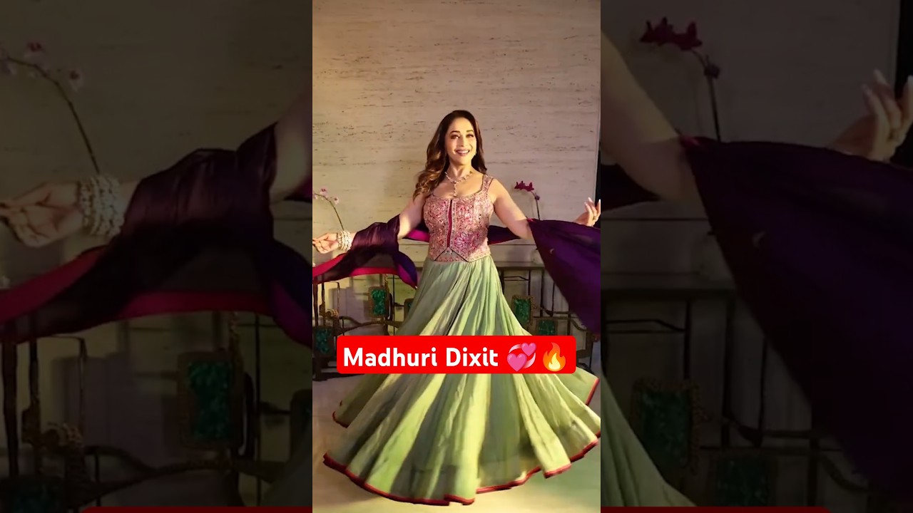 Madhuri Dixit Top Habits which will surprise you. #bollywood #actress #habits #top5 #facts #style