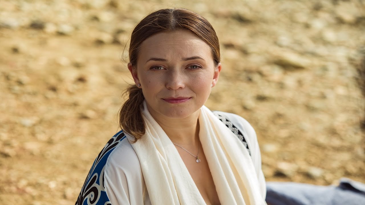 Между нами глубокое море (2023)-русский трейлер сериала.