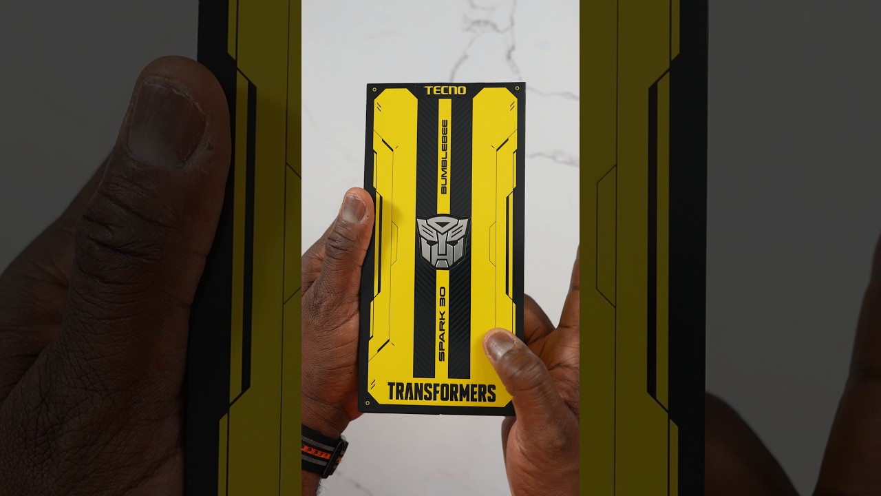 Bumble Bee Tecno Spark 30 Unboxing!