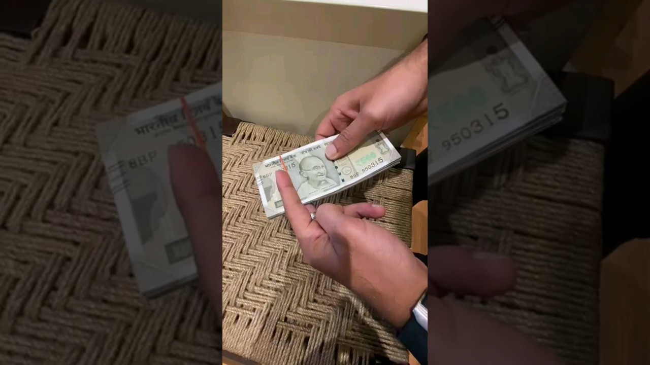 How to count money fast by hand in India please subscribe my channel🙏🇮🇳