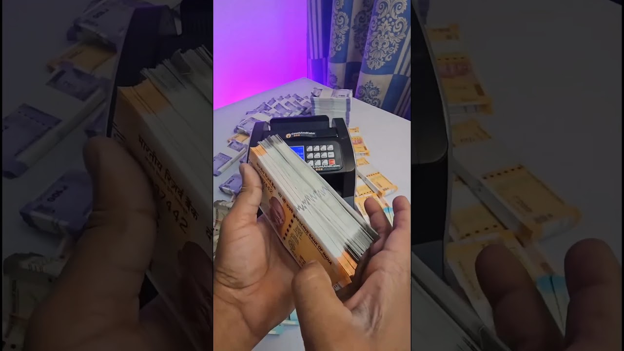 చచ్చిపోయాక... శవాన్ని... ఎత్తేయాలన్నా కూడా డబ్బే అవసరం #money #moneyproblems #cash #countingcash