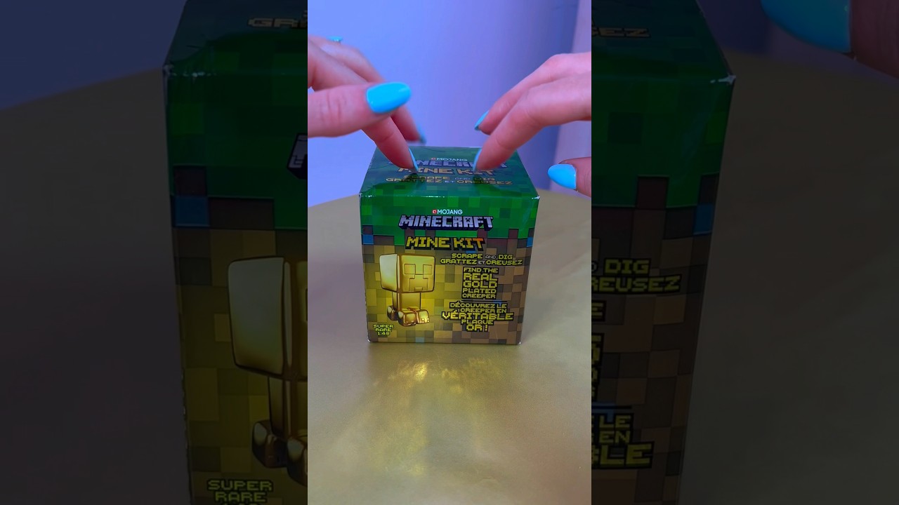 [ASMR] UNBOXING A MYSTERY MINECRAFT DIG KIT!!😱✨⛏️⁉️ (GOLDEN CREEPER HUNT!!🫢) Shorts