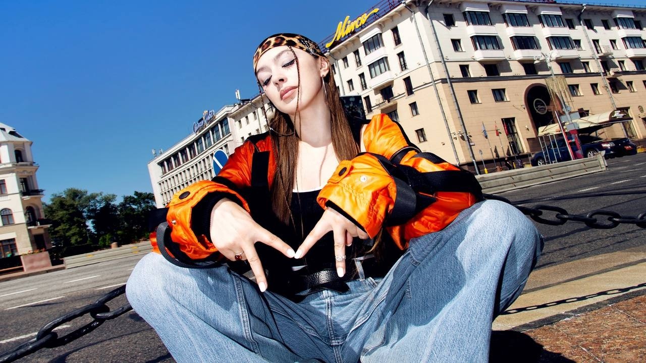 Мэйби Бэйби — STAND UP