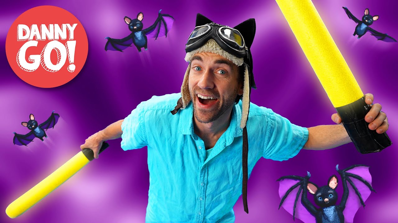 “The Bat Wing BEAT!” 🦇 Halloween Drum-Along Dance | Danny Go! Songs for Kids