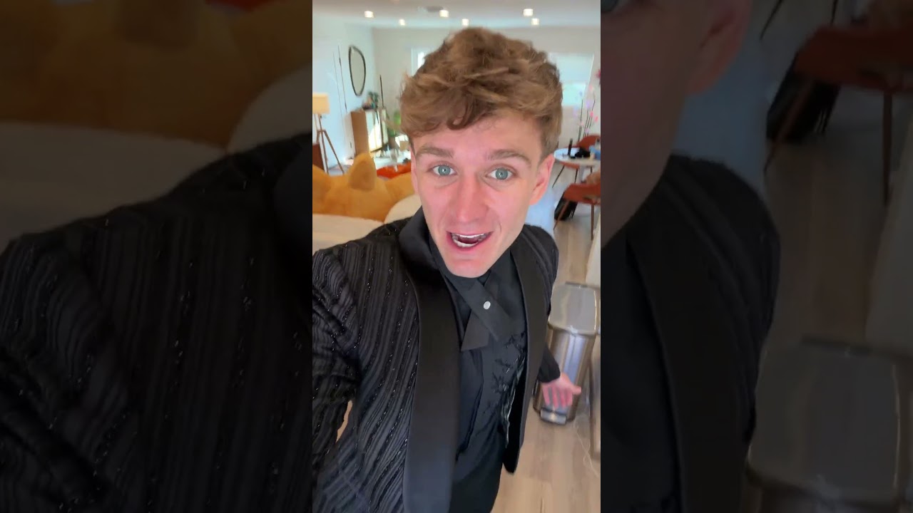 sponsored Let's hope this fit does me good 🤝@YouTube  @RecordingAcademy