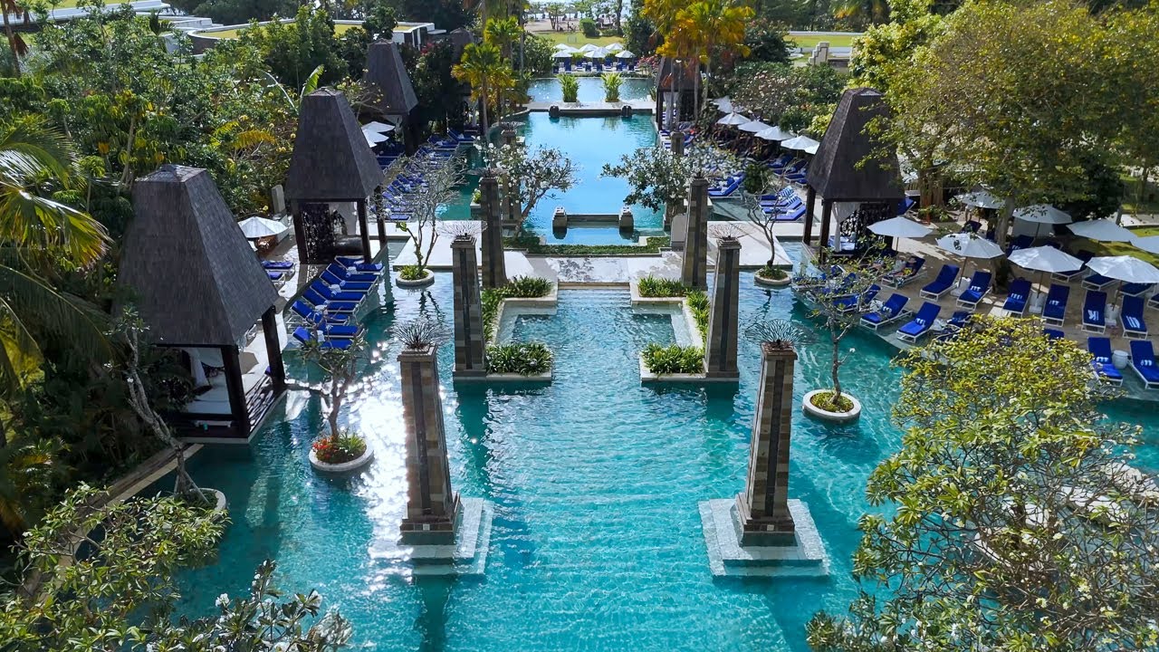 Top 5 Best Luxury Resorts in Bali (4K UHD)