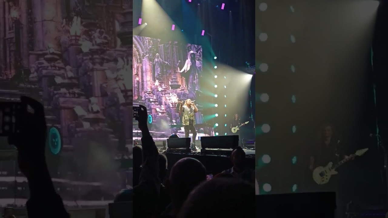 Helloween - live 2025 first show helloween helloweenlive powermetal 2025 speedmetal rock